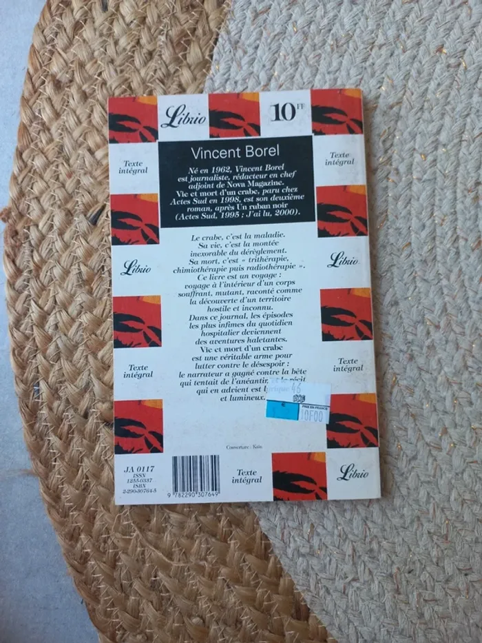 📖 Vie et mort d'un crabe - Vincent Borel - photo numéro 2