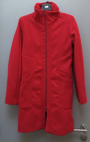 Manteau chic rouge