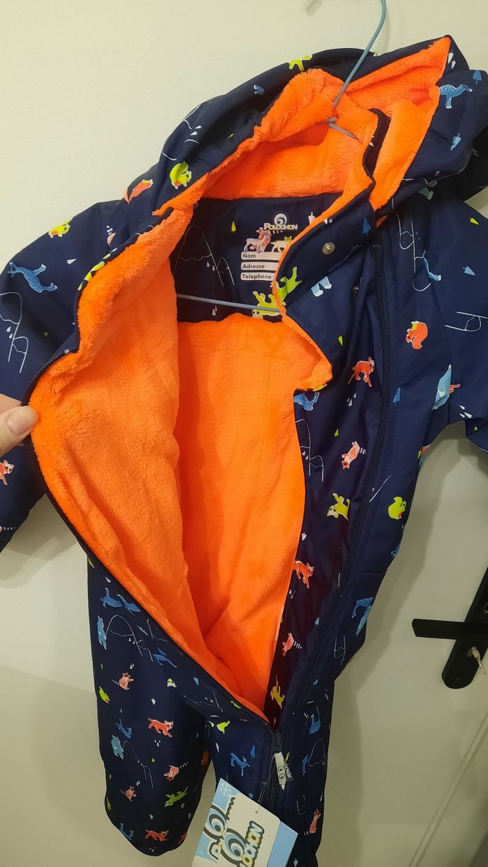 Combinaison ski 2 ans neuve avec étiquette - photo numéro 2