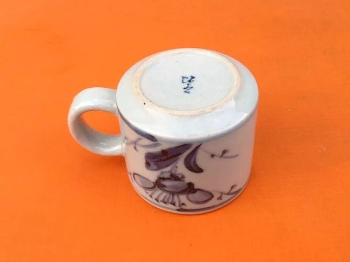 4 Tasses / Soucoupes à café Céramique vernissée - photo numéro 4