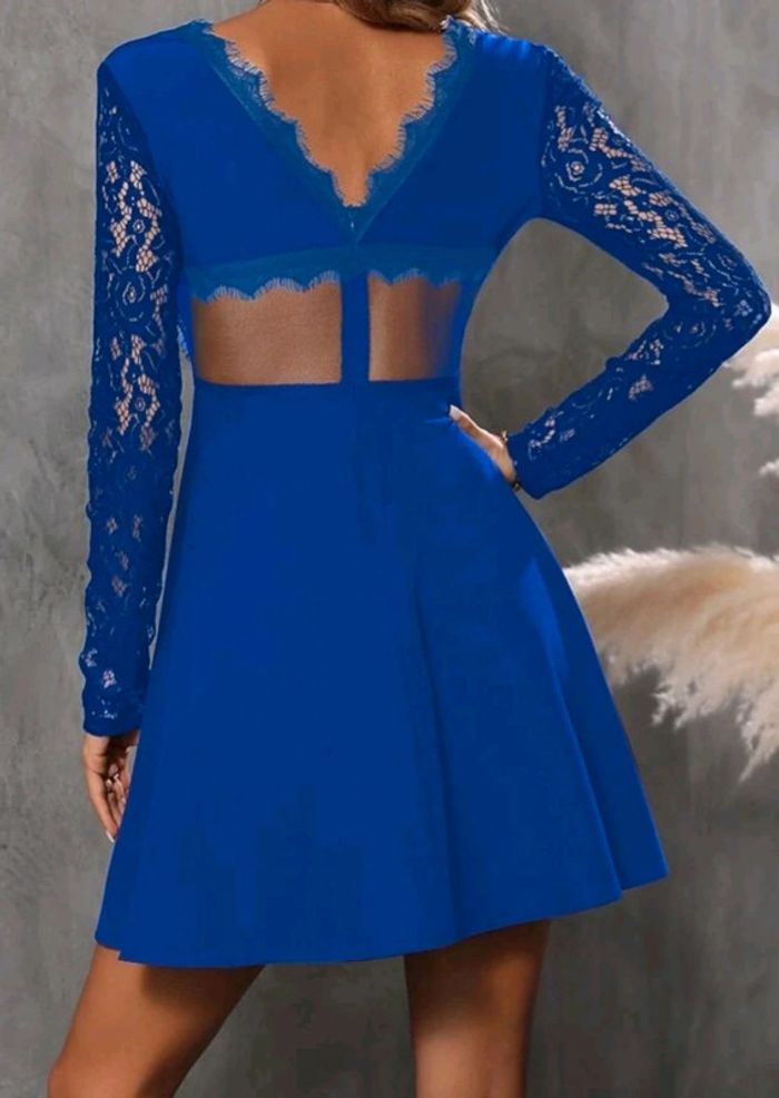 Robe bleue - photo numéro 5
