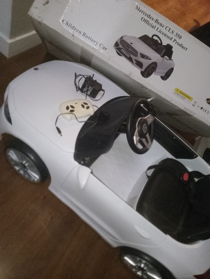 Voiture avec télécommande Mercedes Benz CLS 350 - photo numéro 10