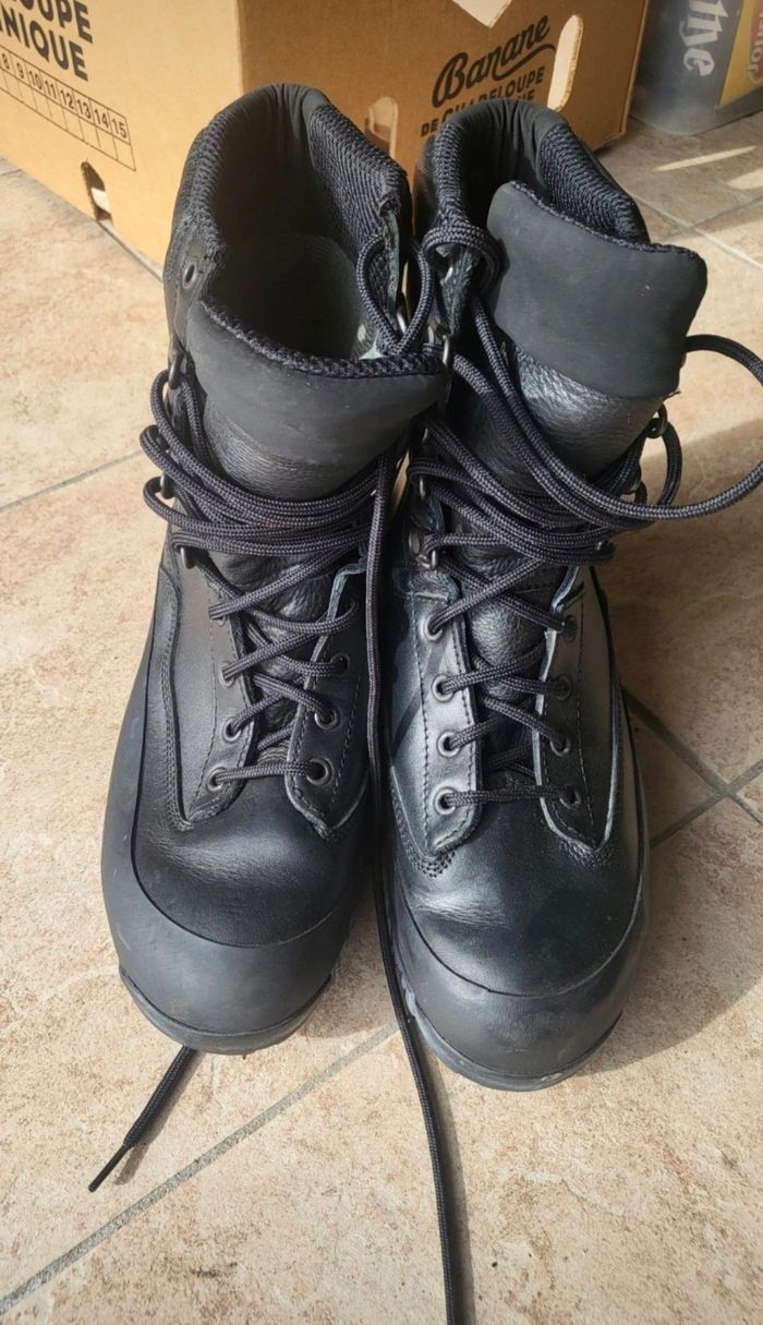 Chaussure de montagne - photo numéro 3