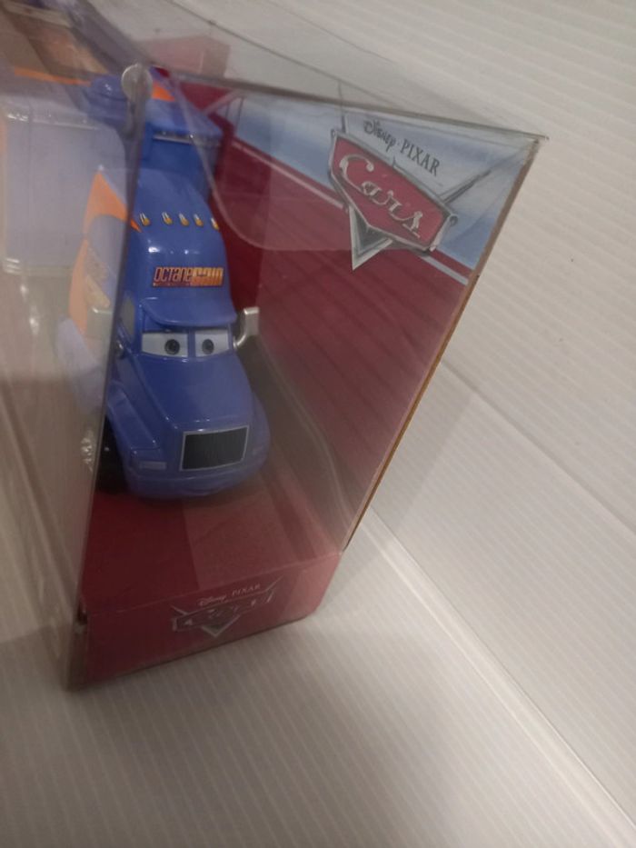 Cars camion de transport Bobby swift - photo numéro 4