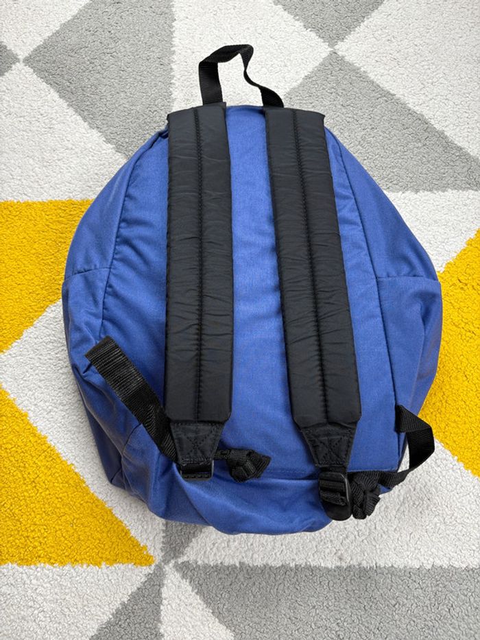 Sac à dos Eastpak | Violet | Taille 30 X 39 cm - photo numéro 2