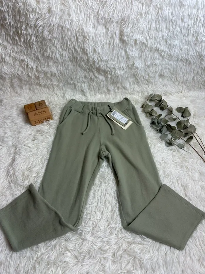 Pantalon jogging sauge Lil atelier taille 6-7 ans
