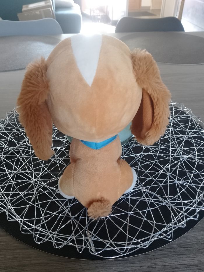 Peluche Disney La Belle et livre - photo numéro 3