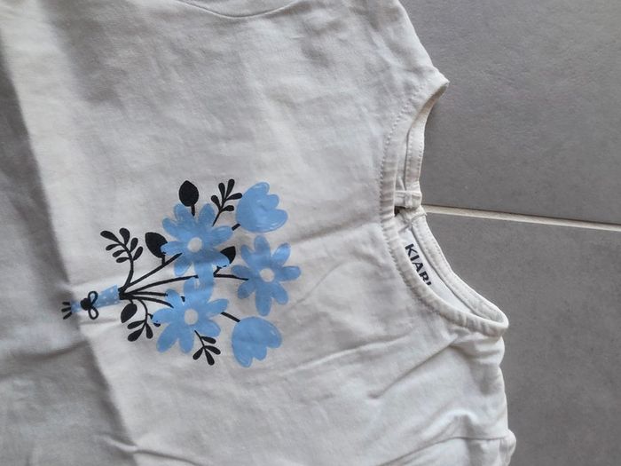 short + t-shirt kiabi fleurs bleu 18 mois - photo numéro 3