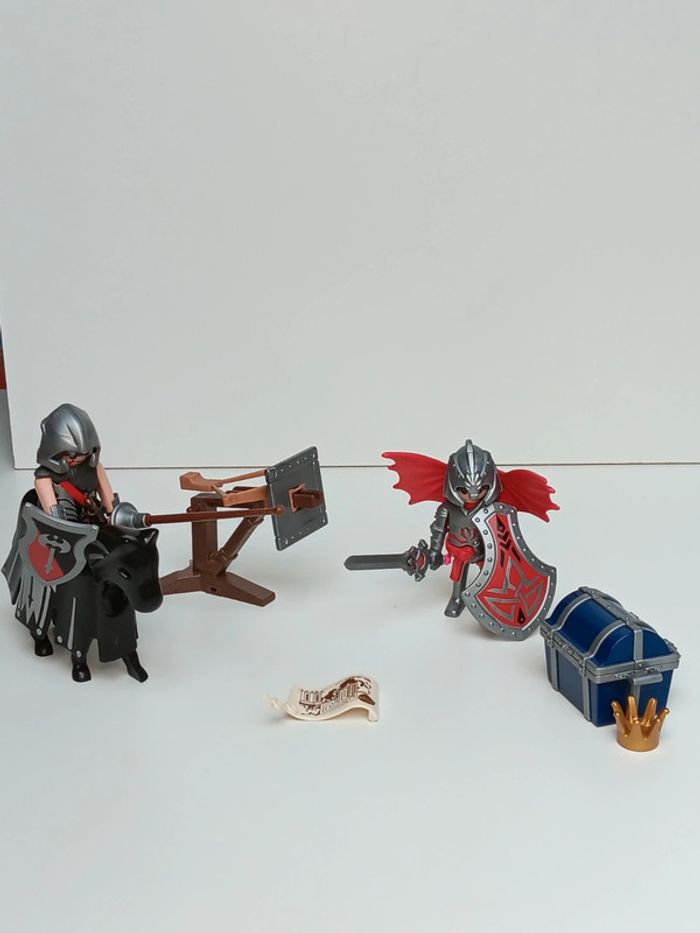 Lot figurines playmobil bataille du chevalier dragon