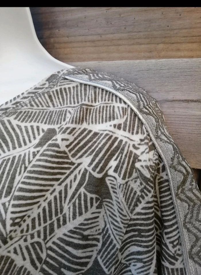 Tee shirt imprimé femme.40.. - photo numéro 3