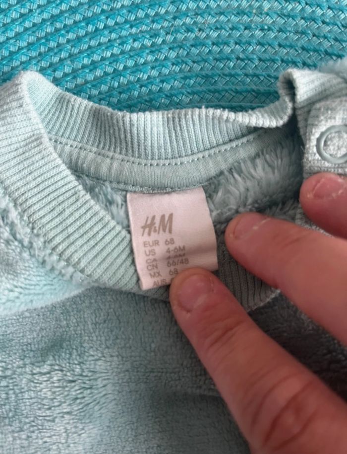Pull chaud H&M en pilou pilou taille 3/6 mois - photo numéro 3