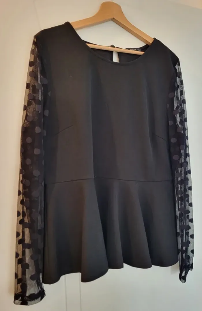 Blouse manches longues peplum