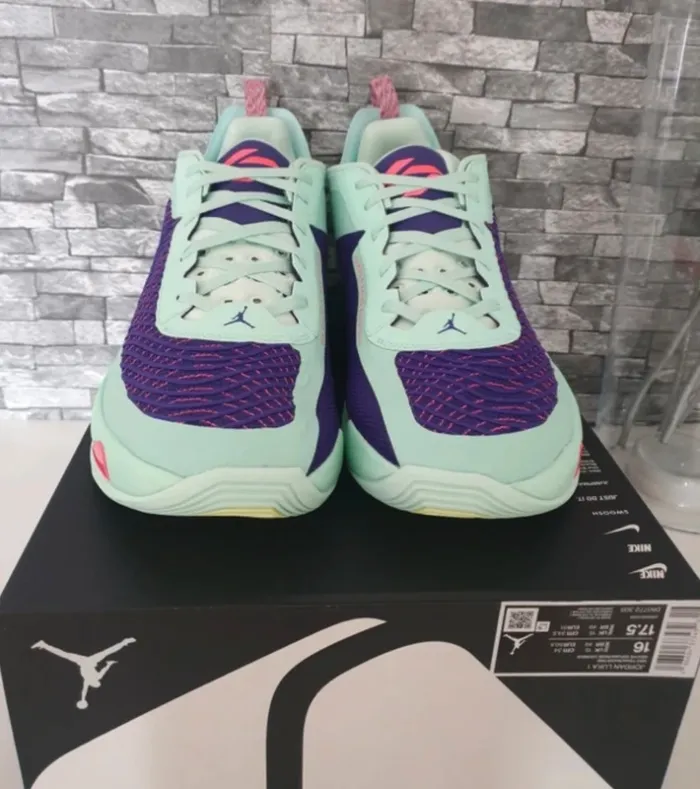 Jordan Luka 1 pointure 50,5 - photo numéro 3