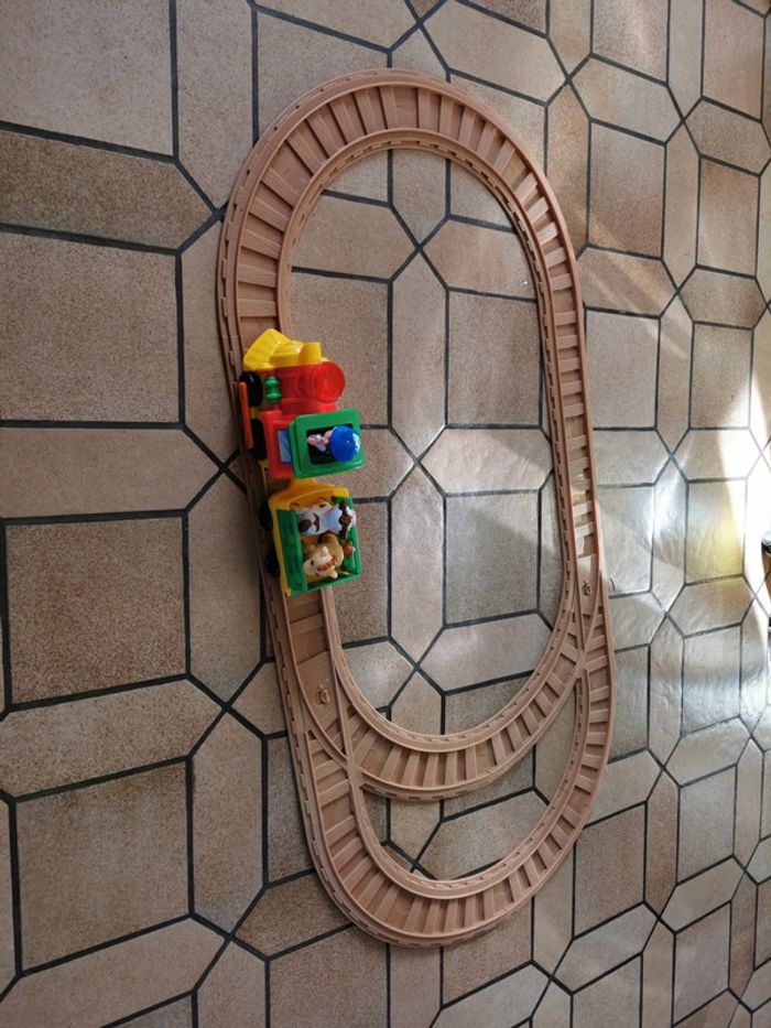 Circuit train à pile