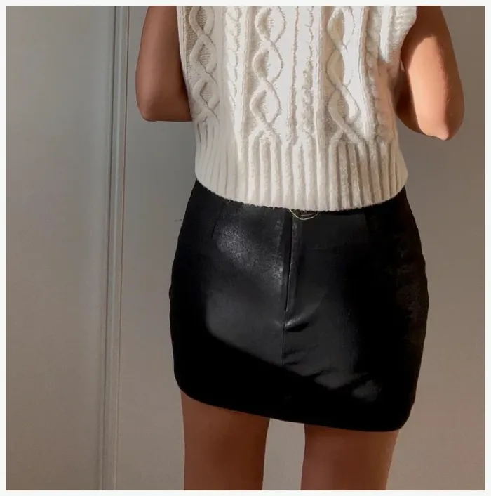 Jupe See u soon noire taille 36 très bon état - photo numéro 3