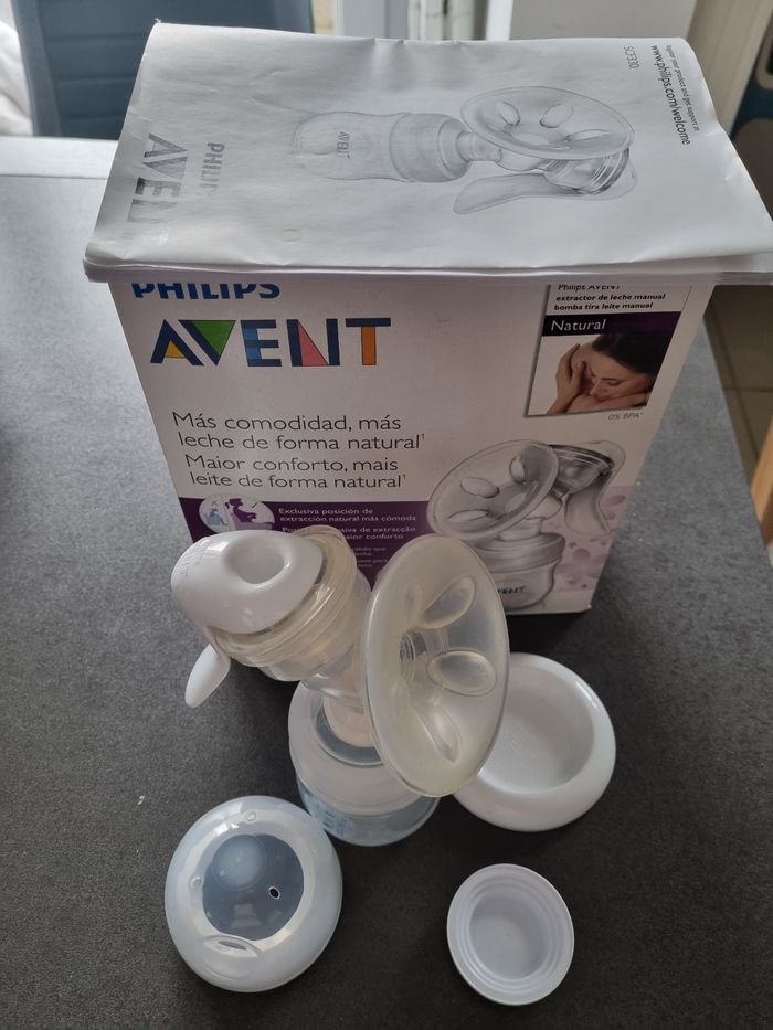 Tire-lait manuel Avent - photo numéro 2