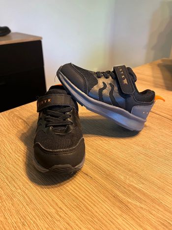 Basket, chaussure, basket à scratch garçon taille 24