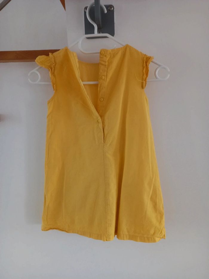 Robe jaune - photo numéro 2