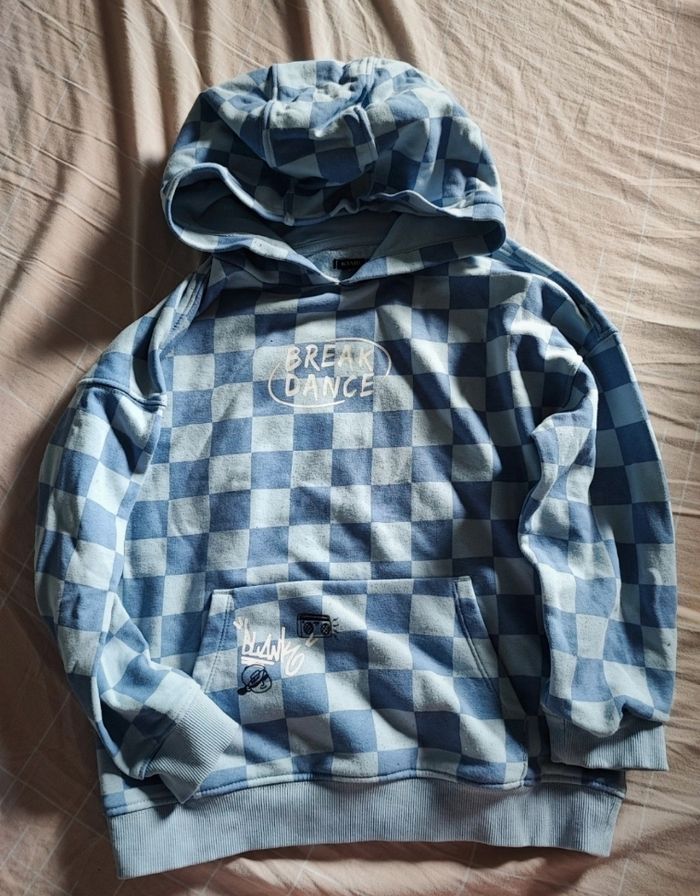 Sweat à capuche taille 8 ans kiabi