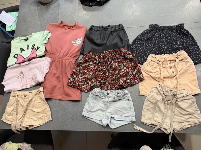 Lot de vêtements fille 5 ans