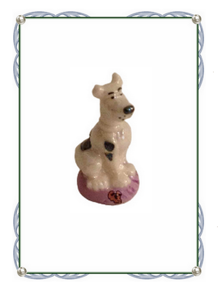 Mini figurine fantaisie en forme de chien Scooby-Doo de plusieurs coloris