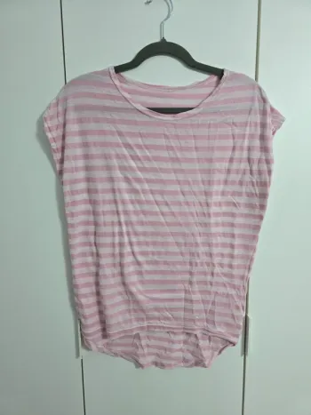 T-shirt rayé rose