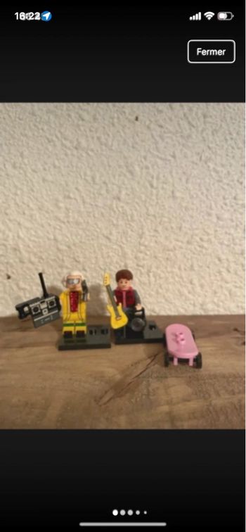 Lot deux mini figurines retour vers le futur