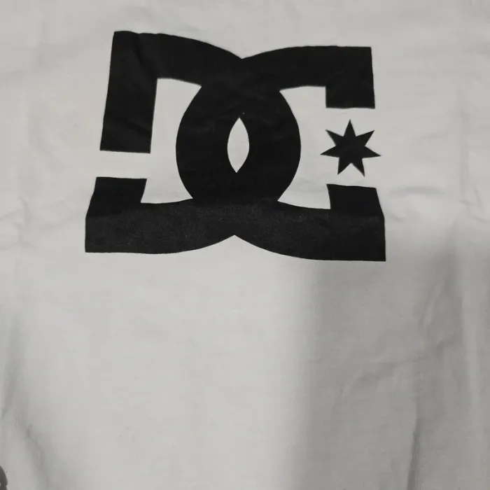 T-shirt manches longues  - DC - 12 ans - photo numéro 2