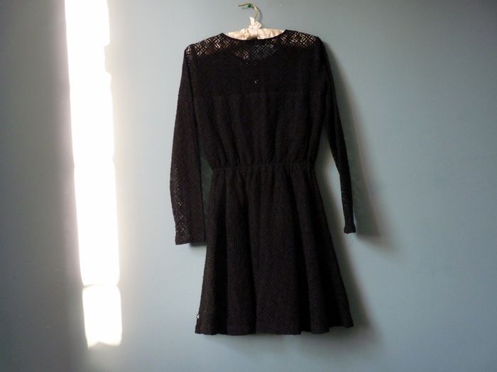 Robe Femme 34 XS le temps des cerises LTC noire neuve avec étiquette - photo numéro 5