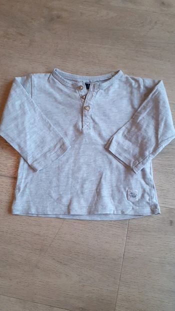 T-shirt