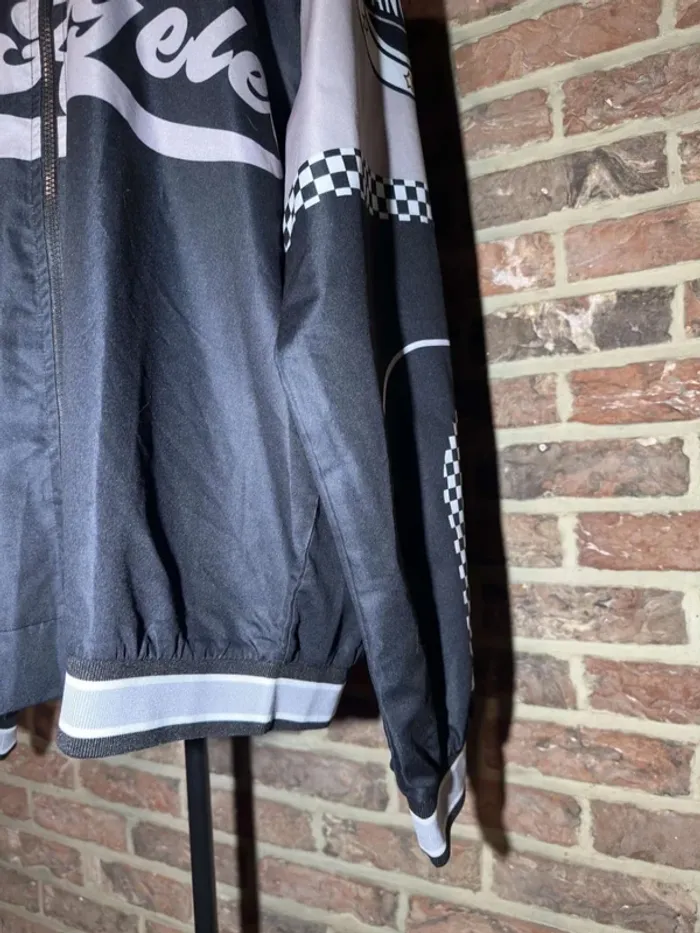 Veste Racing Noire et gris Los Angeles Taille L / 40 - photo numéro 9