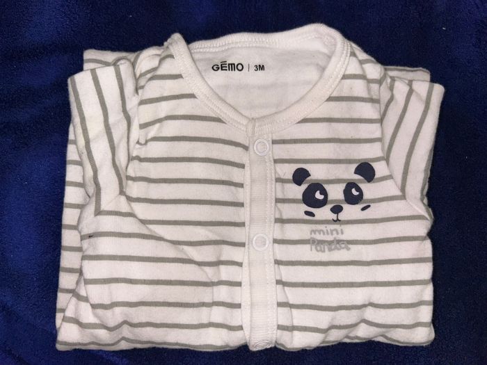 Lot de pyjamas - - photo numéro 3