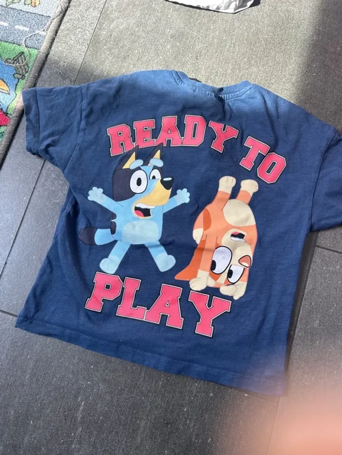 TEE shirt bluey - photo numéro 2