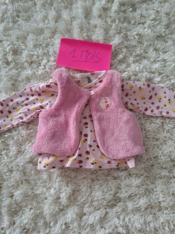 Lot vêtement fille 1 mois - photo numéro 5