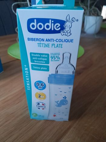 Biberon anti colique dodie