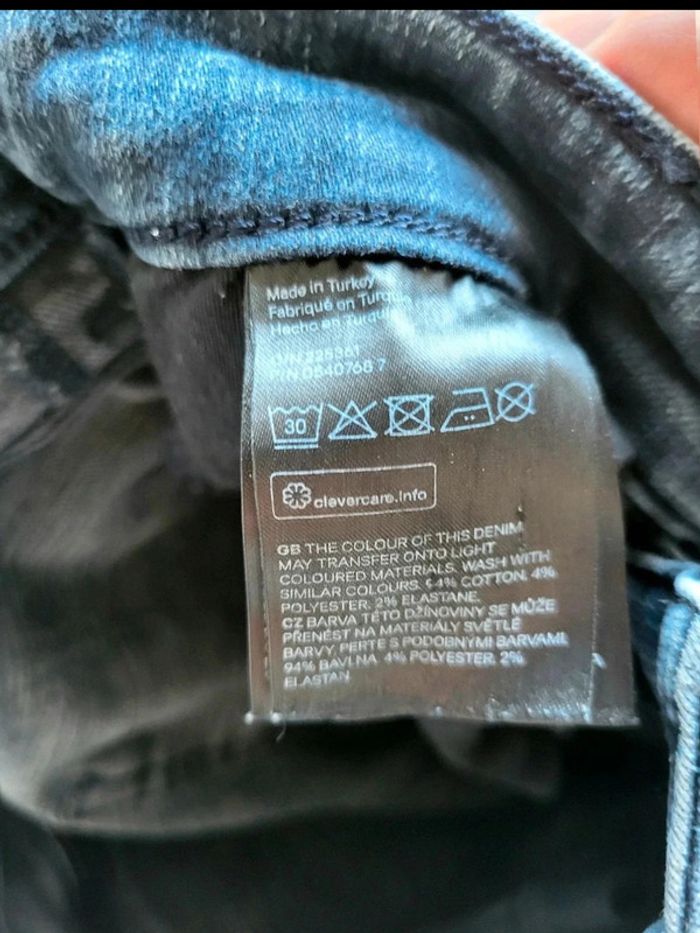 Jean H&M Homme Tech Stretch – Taille 38 FR – coupe slim déchirée – denim bleu extensible - photo numéro 13