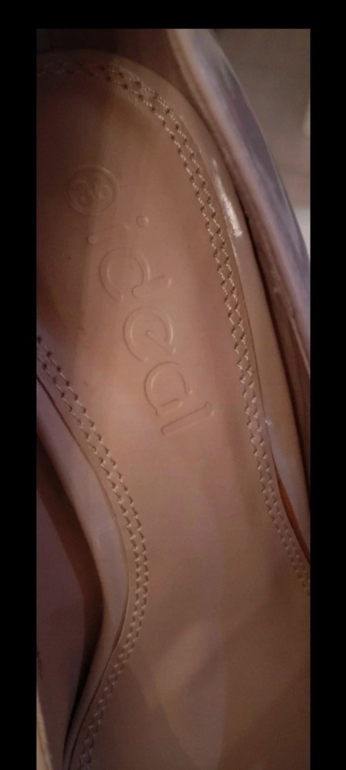 Très beau escarpins vernis à talons "Ideal" neuf - photo numéro 4