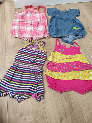 Lot de 4 combishorts 6 mois fille