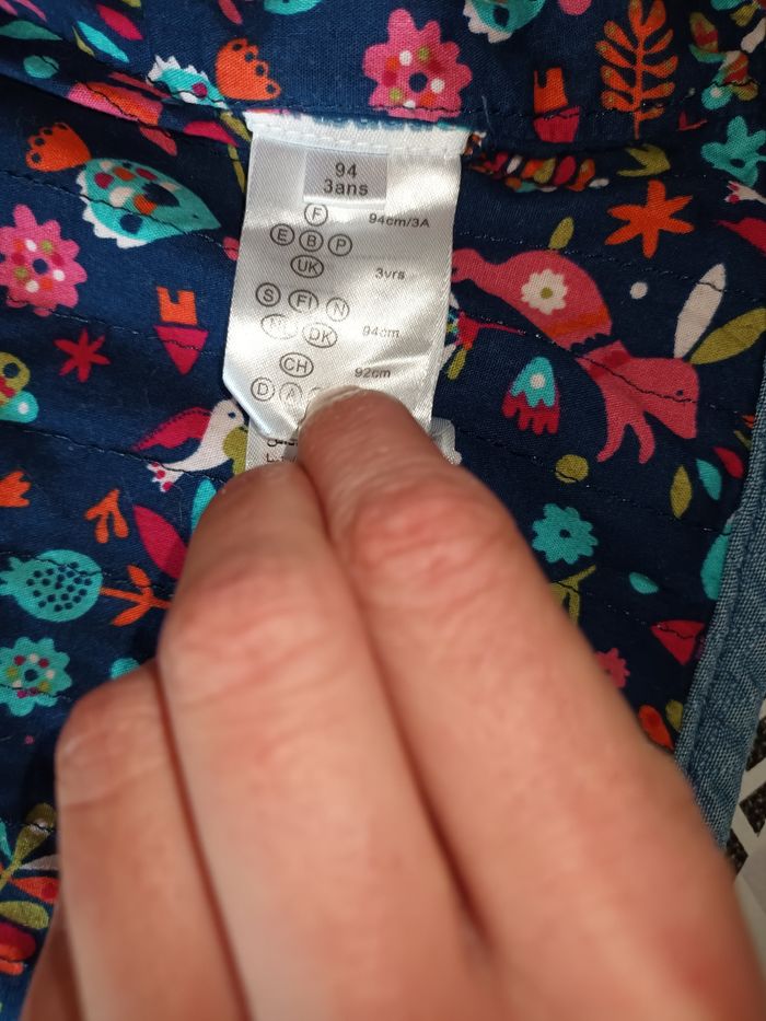 Veste légère 👧 taille 3 ans - photo numéro 8