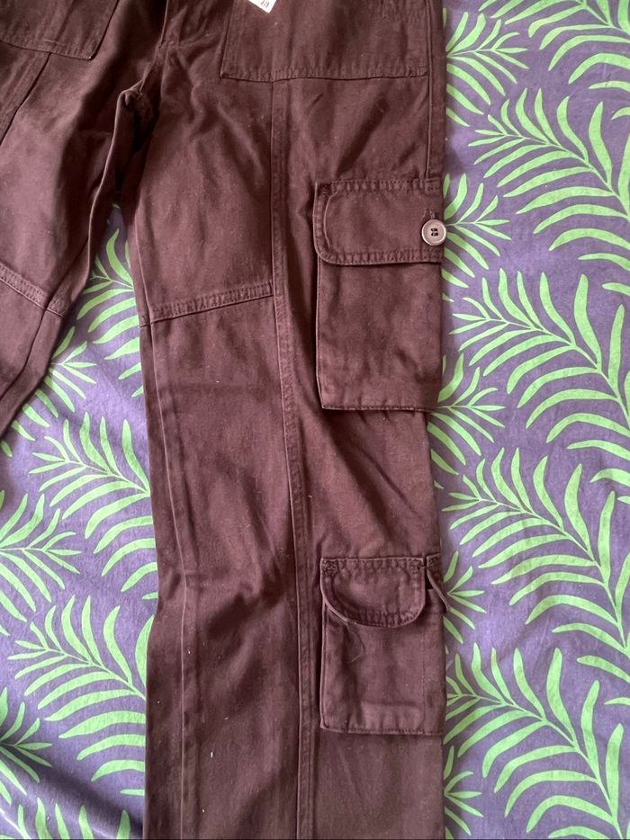 Jean cargo Jennyfer noir neuf taille 36 - photo numéro 2