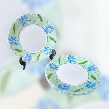 6 assiettes à dessert bleuet vintage Arcopal Gipsy