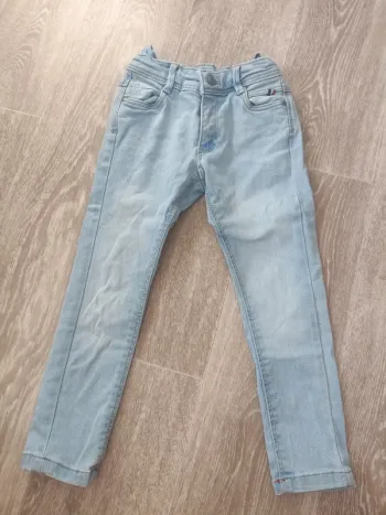 Jean skinny tape a l'oeil