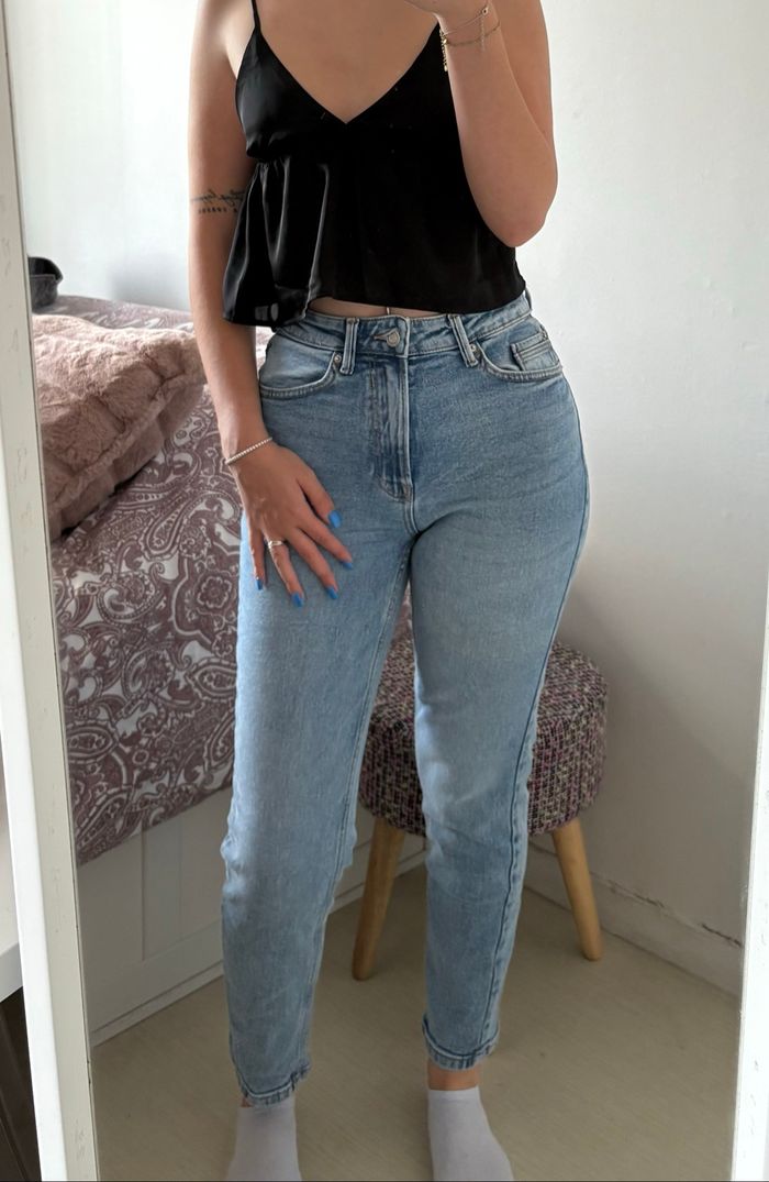 Jean mom