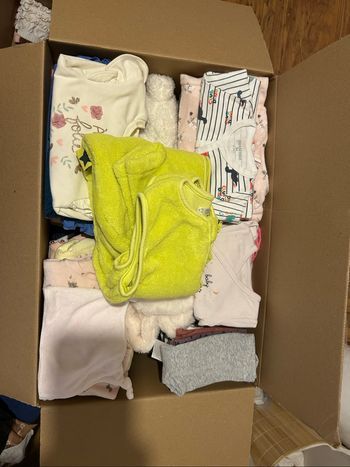 Lot de vêtements filles en 3 mois