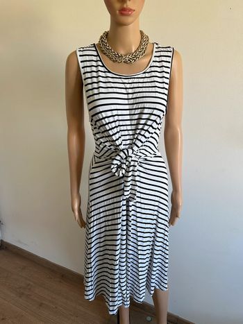 Robe mi longue rayée blanche et noire Molly Bracken taille S TBE
