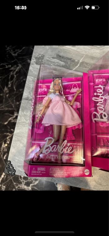 Lot X4 barbie