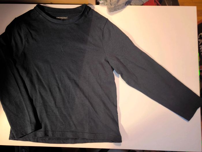 Haut longue manches marine