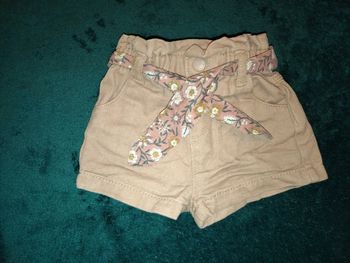 Short bébé fille 9 mois
