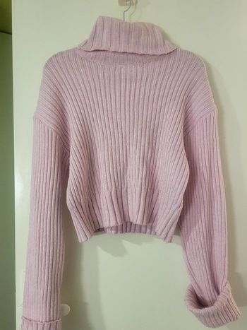 Pull à col roulé rose
