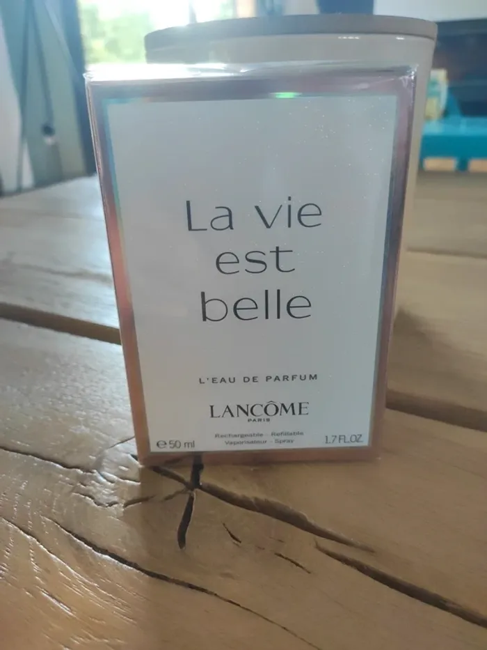 La vie est belle Lancôme eau de parfum